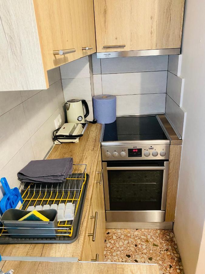 Studio 32M2 Nefitou Metaxa Atenas Exterior foto
